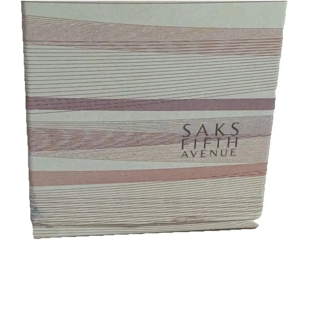 Saks Fifth Avenue Rose Guest Bar Soap New in Box
